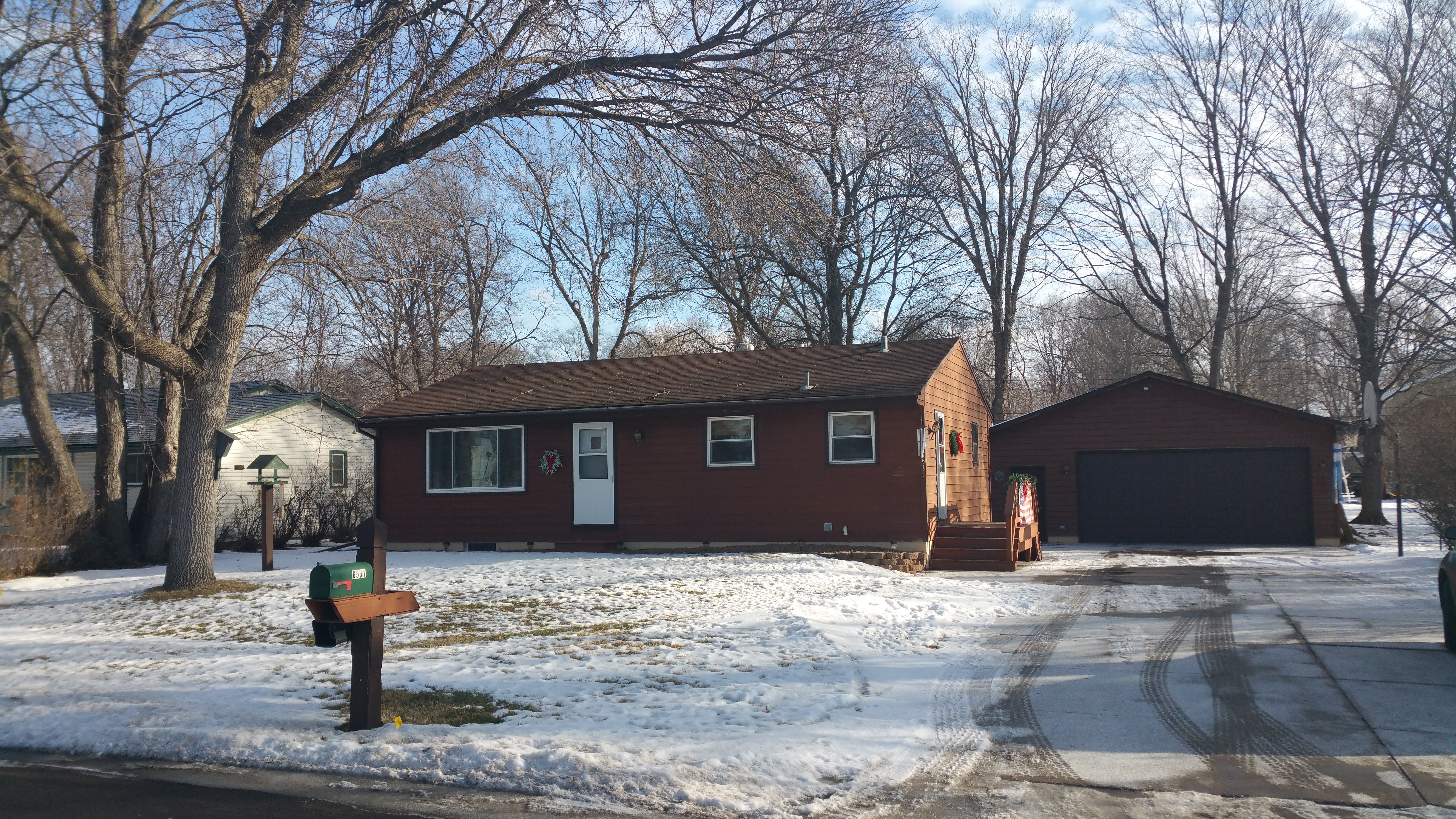 6531 Elmwood Drive Rockford MN 55373