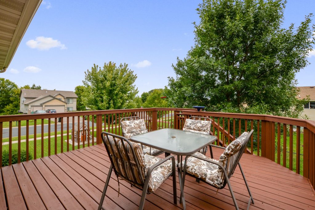 lamont ave ne homes for sale